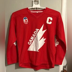 Wayne Gretzky Canada Hockey Jersey 99 Large